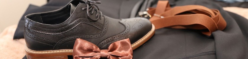 ABBIGLIAMENTO ELEGANTE